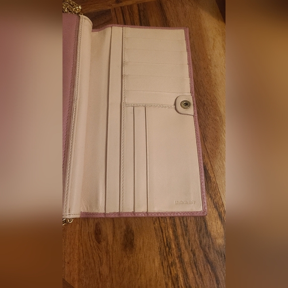 FENDI authentic pink leather wallet with unbranded gold chain - Picture 4 of 14